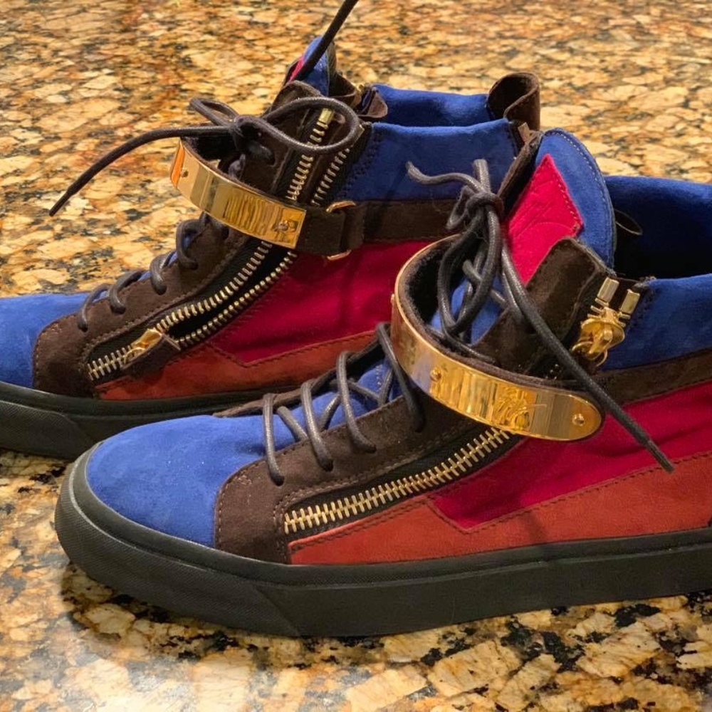 GIUSEPPE ZANOTTI HIGH TOP SUEDE SNEAKERS